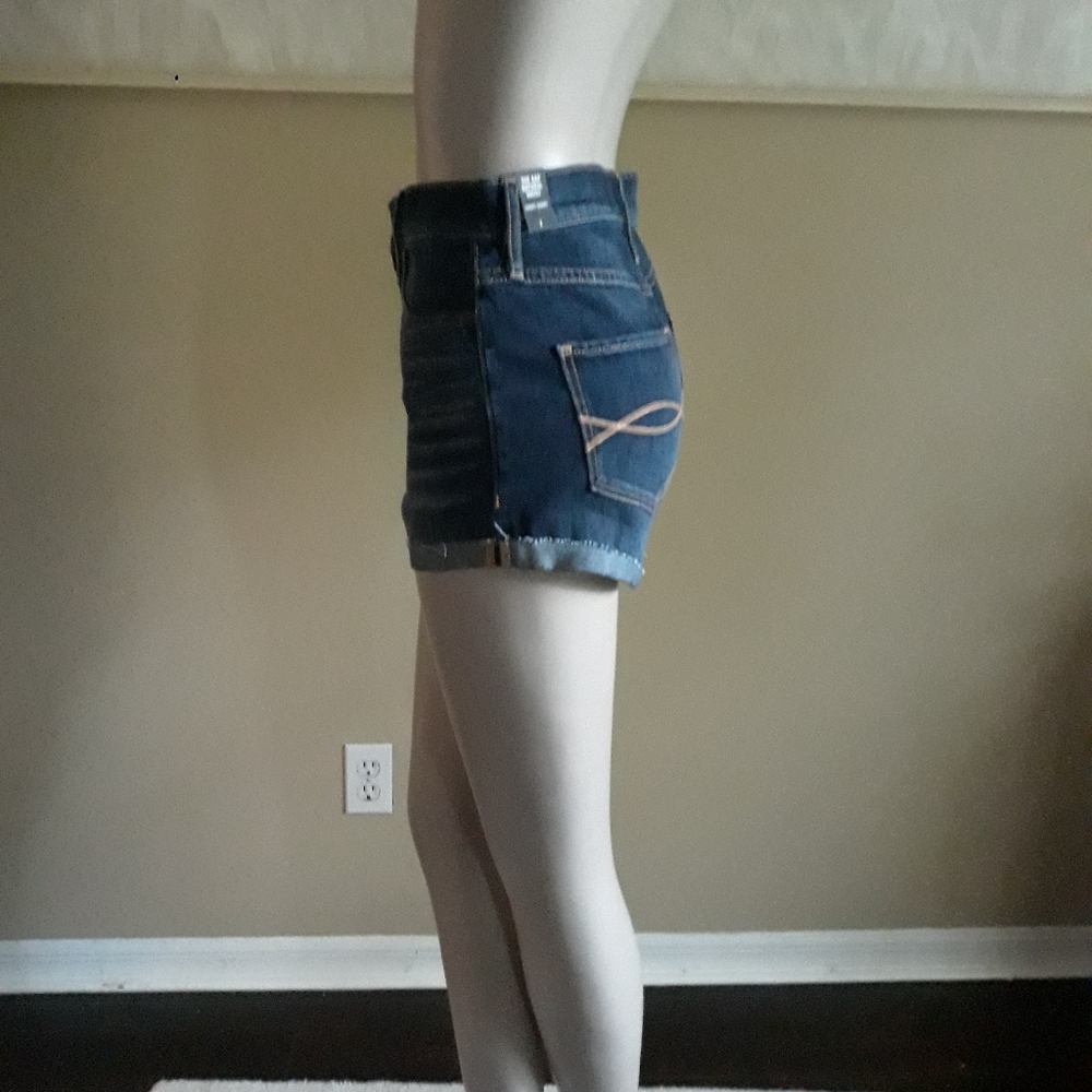 ❌SOLD❌Abercrombie & Fitch Natural Waist Jeans Short Sz 2 - Picture 5 of 14